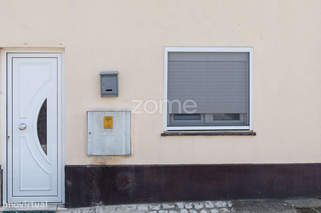 Moradia T2 em Taveiro, Coimbra - Grande imagem: 2/25