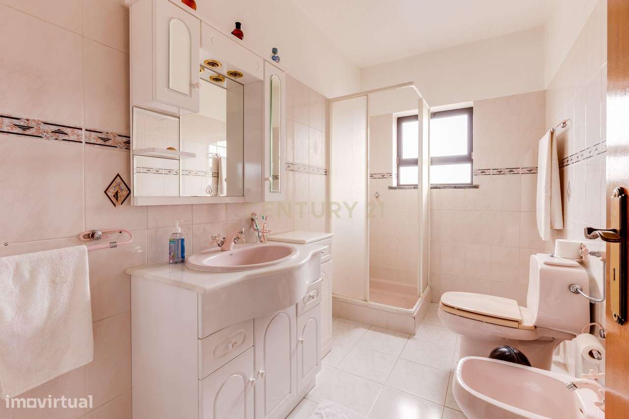 Encantadora Moradia T3 em Louriçal, Pombal-35