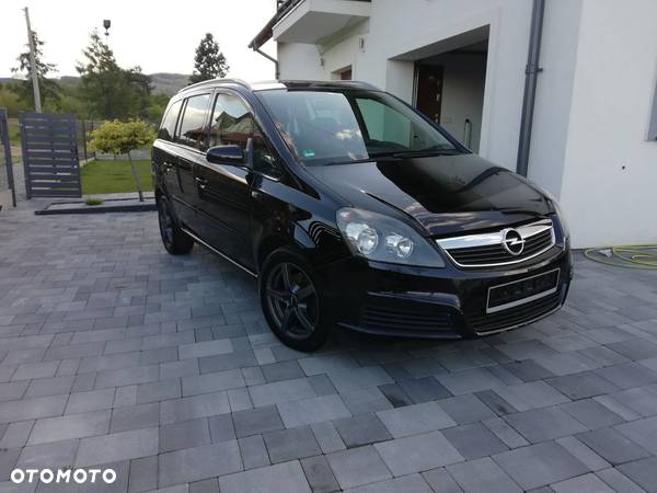 Opel Zafira 1.6 Essentia - 3