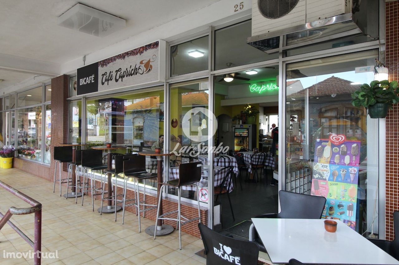 Café/Snack-bar em Rio Tinto (centro) - Trespasse