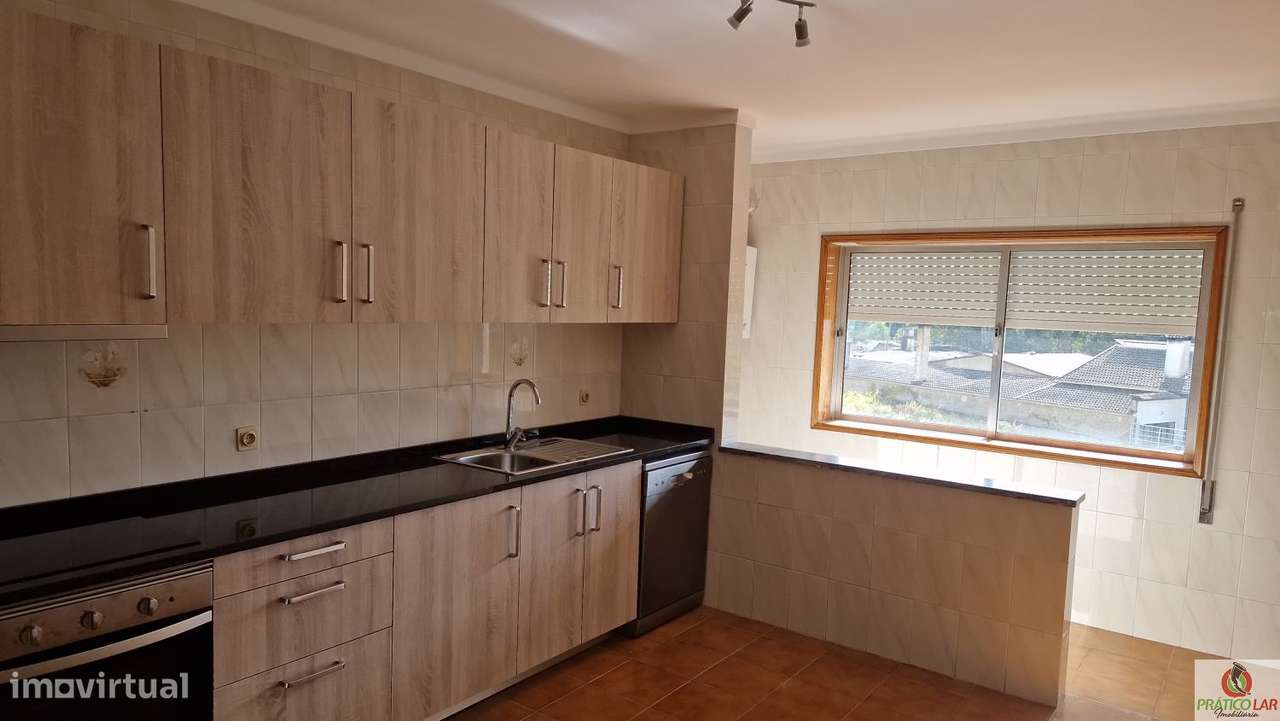 Apartamento T2 Oliveira do Bairro-15