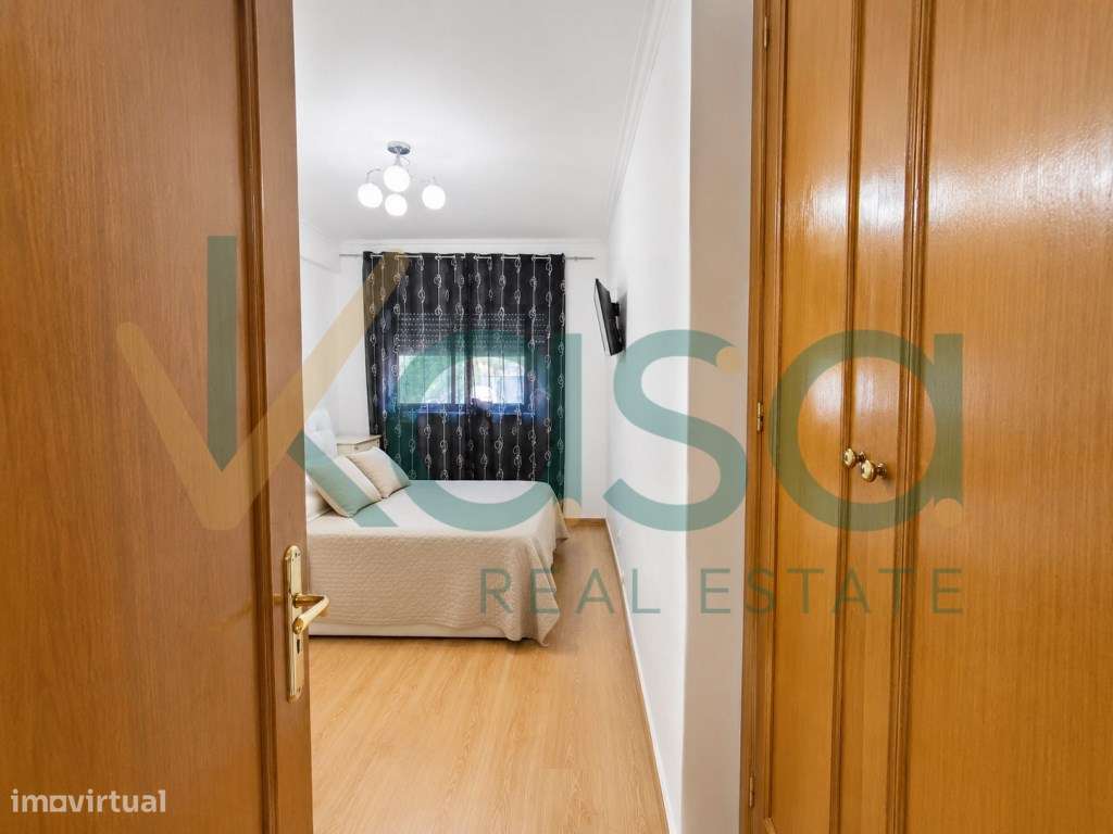 T2 amplo com 98 m², garagem independente, varanda e elevador | Alto...-12