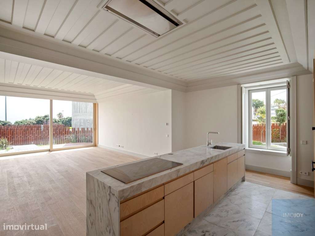 Moradia T3 + 1 com Vista Mar em São João do Estoril - Grande imagem: 4/72