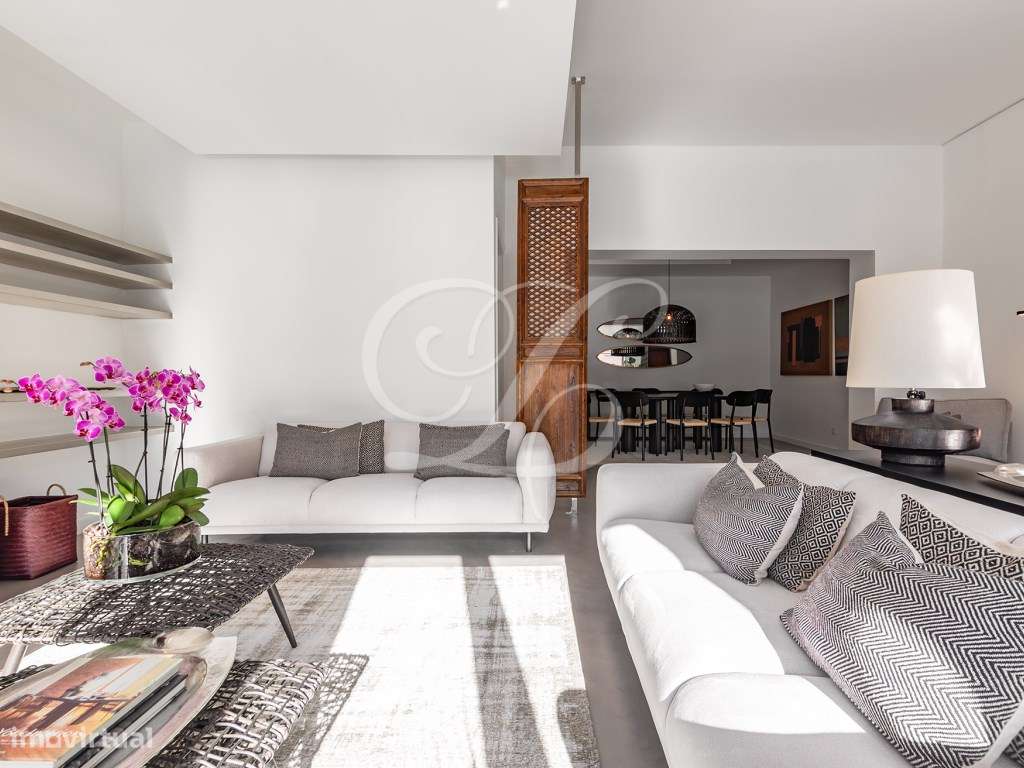 Moradia T5 c/ Piscina e Zona Lounge | Estoril-9