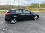 Volvo V40 D2 Geartronic Momentum - 20