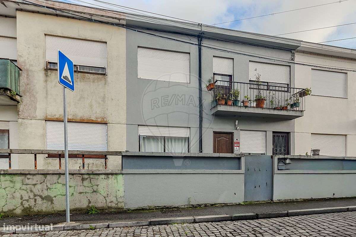 Moradia T4 para venda - Grande imagem: 2/16