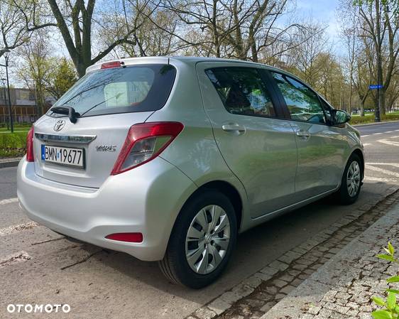 Toyota Yaris 1.33 Active - 5