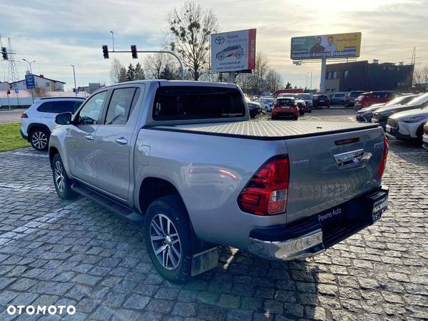 Toyota Hilux 2.4 D-4D Double Cab SR5 4x4 - 7