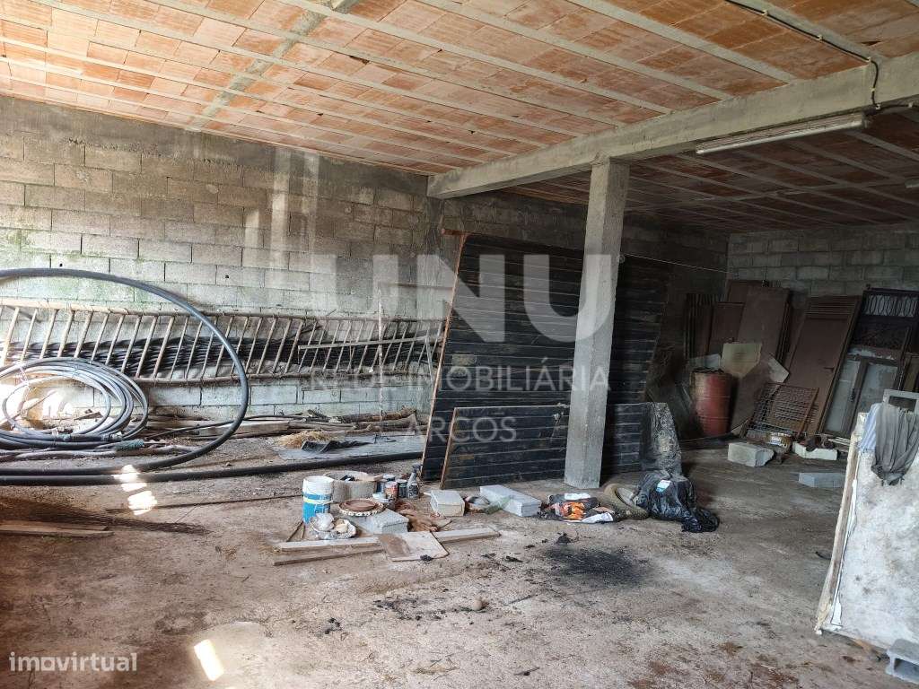 Terreno com garagem-9