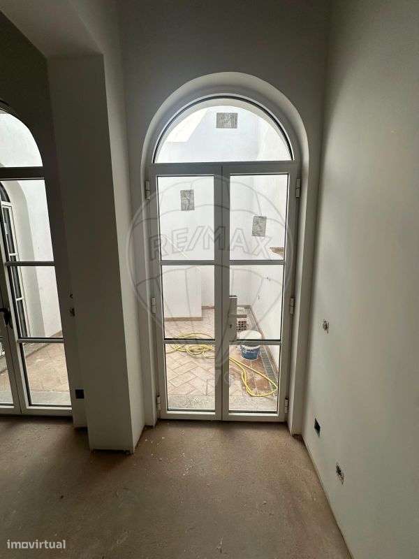 Moradia T2 para venda-8