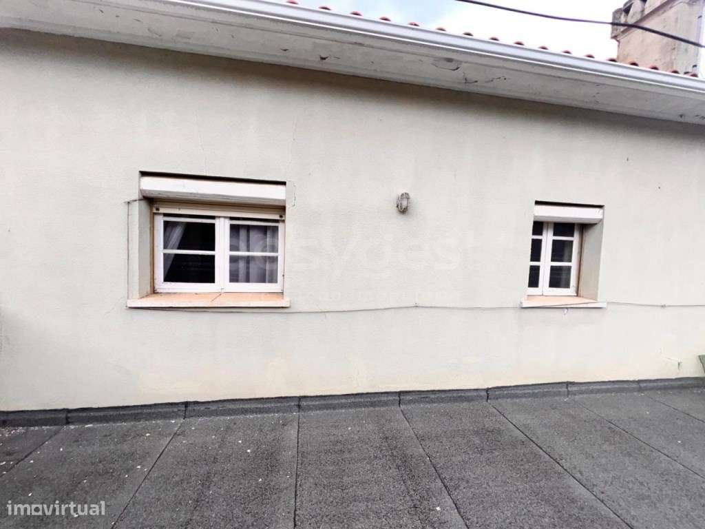 Moradia T5 no centro do Entroncamento - Grande imagem: 4/31