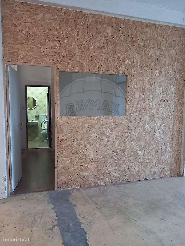 Armazém  para arrendamento - Grande imagem: 5/7