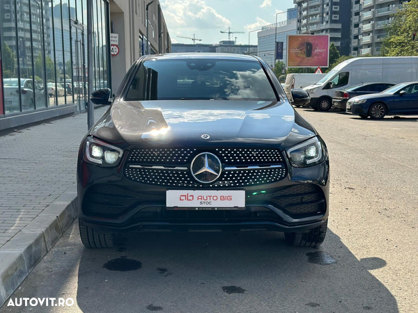 Mercedes-Benz GLC Coupe 300 de 4Matic 9G-TRONIC AMG Line Plus - 2