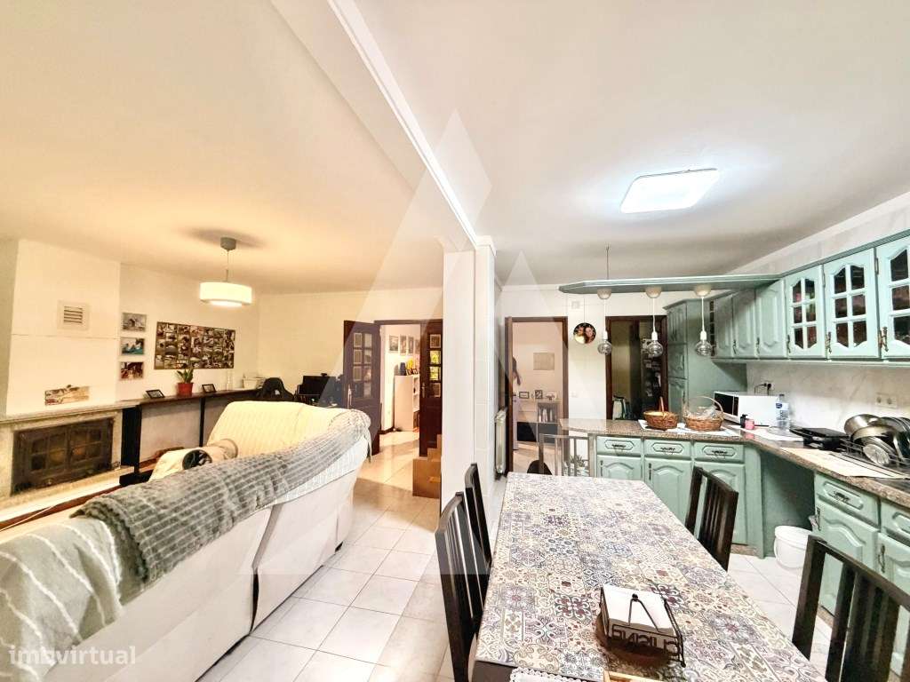 Apartamento T3 em São Roque-6