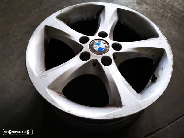 BMW SERIE 1 E87 JANTE ESPECIAL 17 J039 - 2