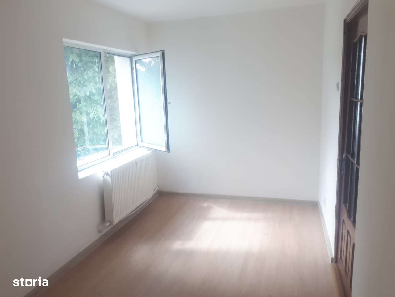 Apartament 2 camere Micro40 et3/4,Liber 32 000 euro neg-0