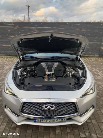 Infiniti Q60 - 8