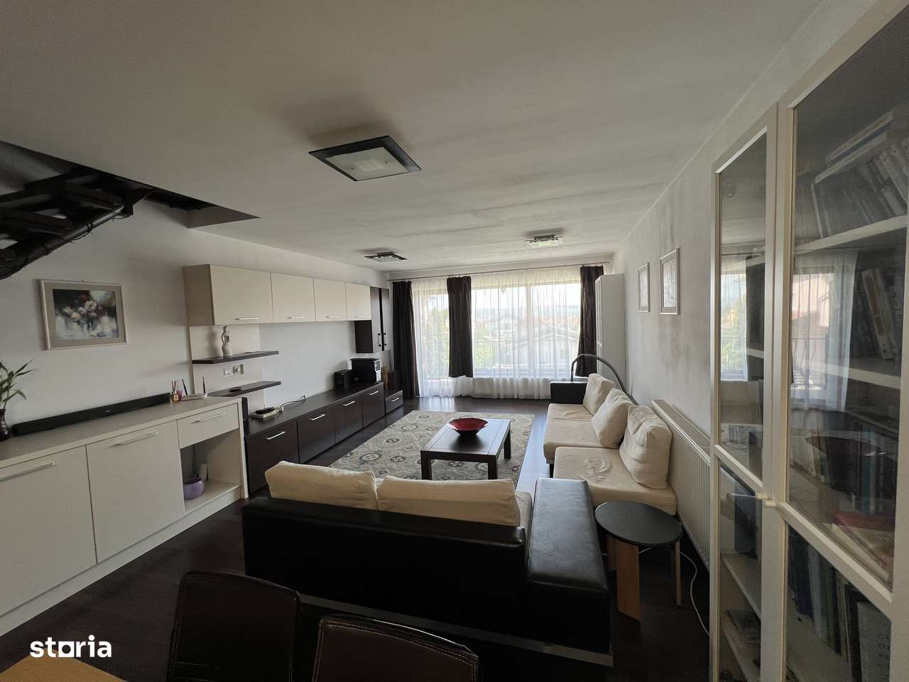 Apartament în Vila cu Garaj-2