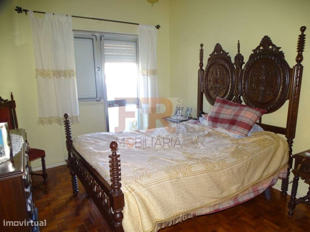 'Excelente 'Apartamento T2 Alto Seixalinho, Verderena Barreiro-14