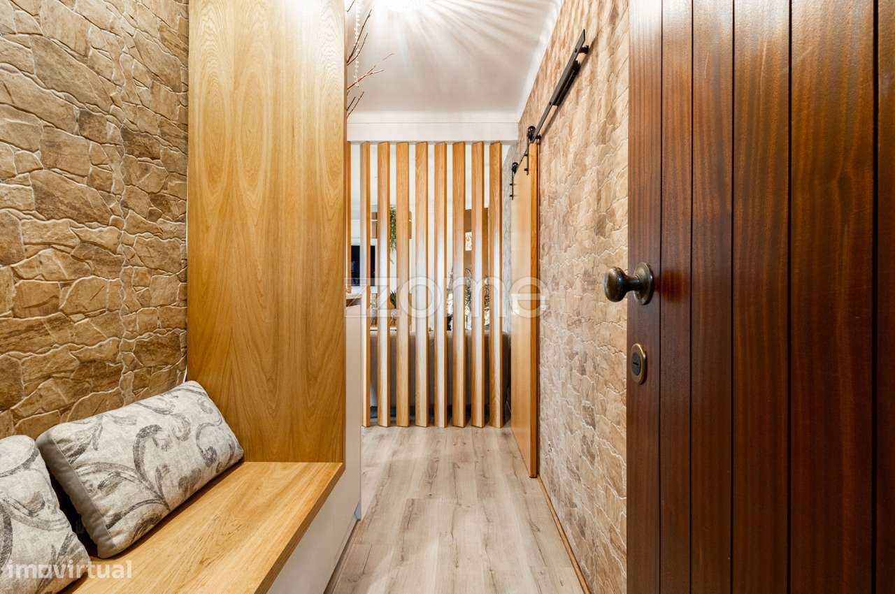 T3 Suíte Remodelado e com Terraço em São João da Madeira - Grande imagem: 2/27