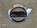 Volvo XC40 II 17- znaczek logo emblemat grill atrapa - 2