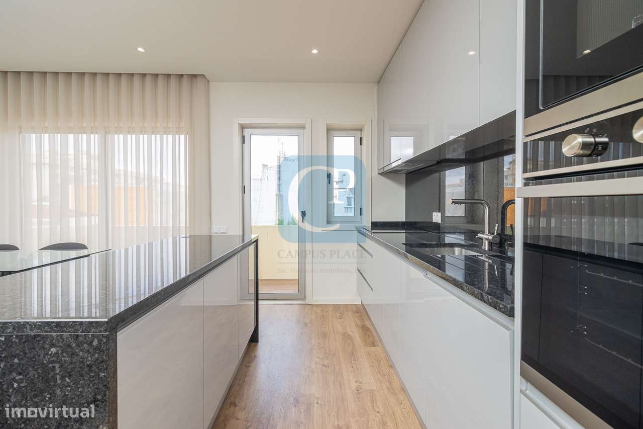 Apartamento T2 remodelado em Cedofeita, Porto - Grande imagem: 4/27