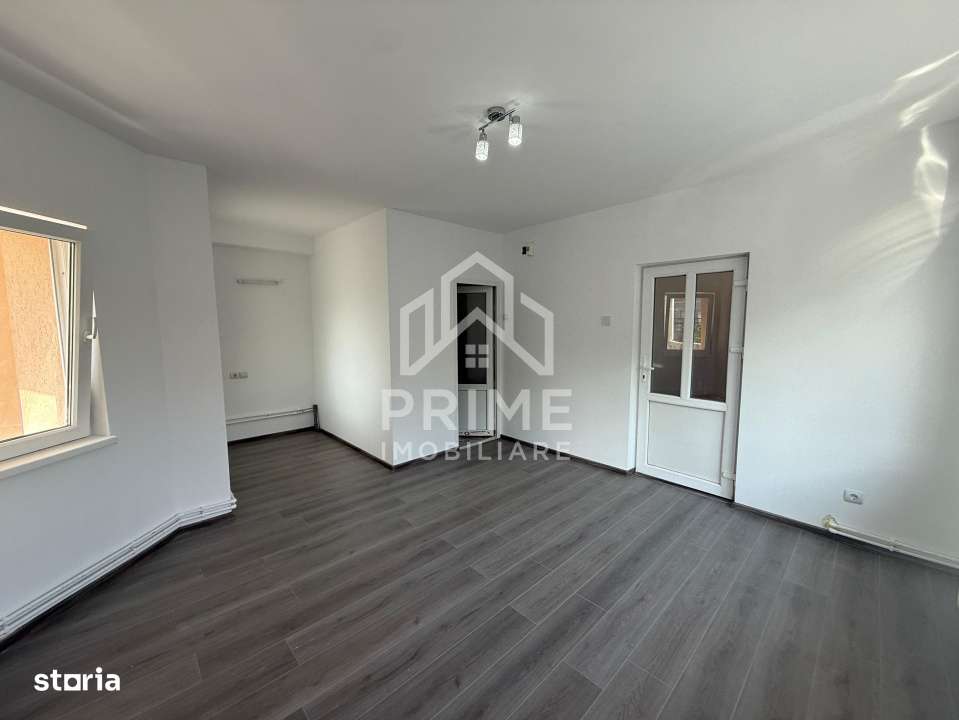 Spatiu comercial de inchiriat – Zona Cetate - Piata. - Imagine principală: 3/3