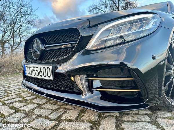 Mercedes-Benz Klasa C AMG 43 4Matic 9G-TRONIC - 21