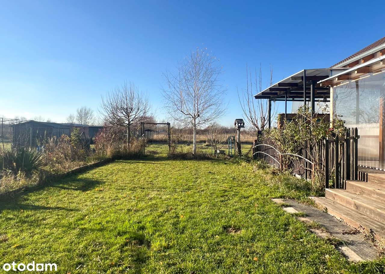 Nowa Wieś Mała, dom nad jeziorem-11