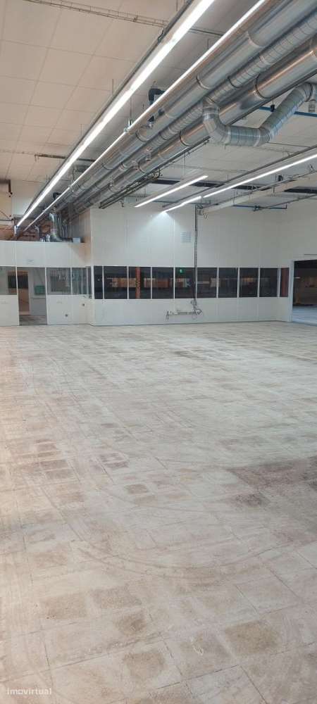 Armazém para venda em Évora - Grande imagem: 2/23