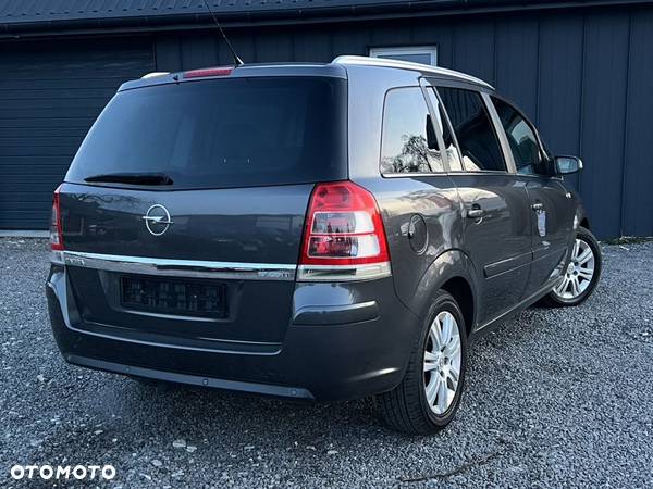 Opel Zafira 1.7 CDTI Cosmo - 21