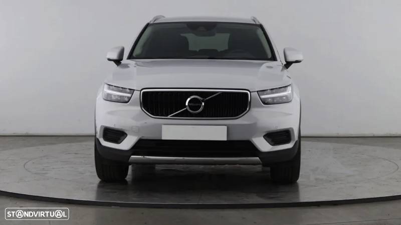 Volvo XC 40 1.5 T3 Momentum Geartronic - 8