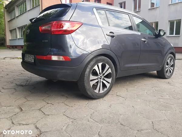 Kia Sportage - 12