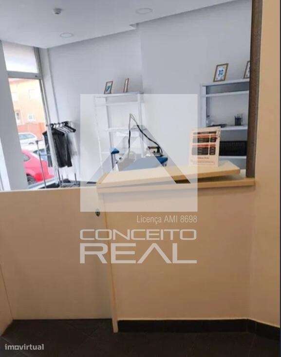 Lavandaria (a funcionar) - Trespasse - S. Mamede de Infesta - Grande imagem: 5/22