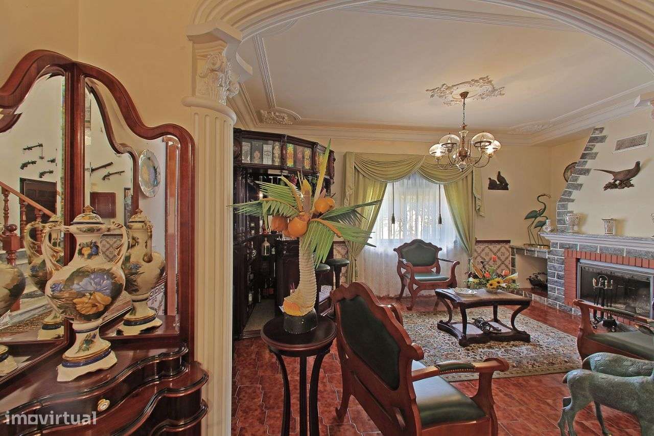 MORADIA V4 - Vale Flores, Laranjeiro e Feijó - Grande imagem: 4/39