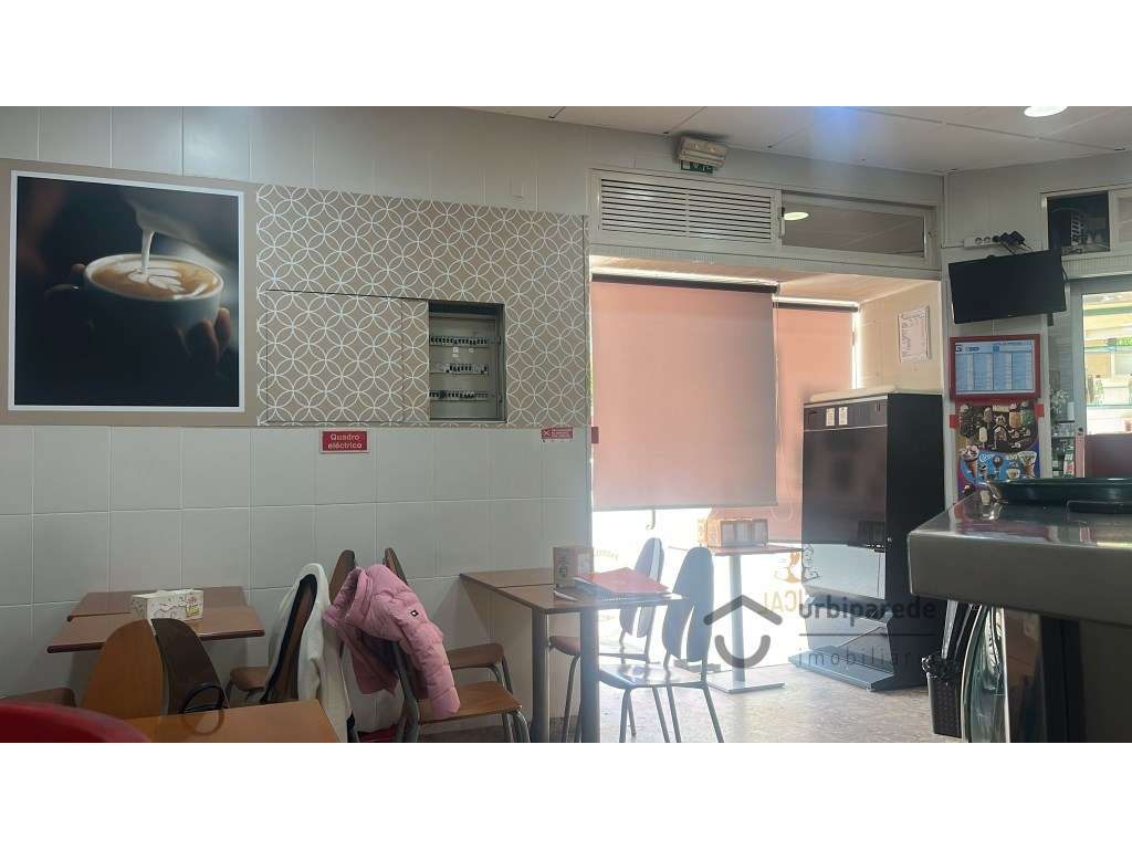 Restaurante com ótima esplanada, no centro Lisboa-9