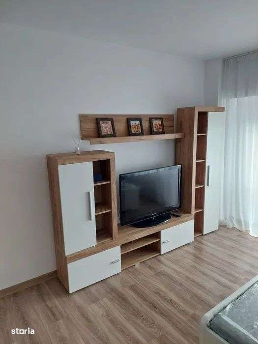 Garsoniera decomandata Vitan mobilata si utilata - Imagine principală: 3/7