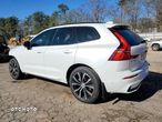 Volvo XC 60 B5 B AWD Plus Dark - 3