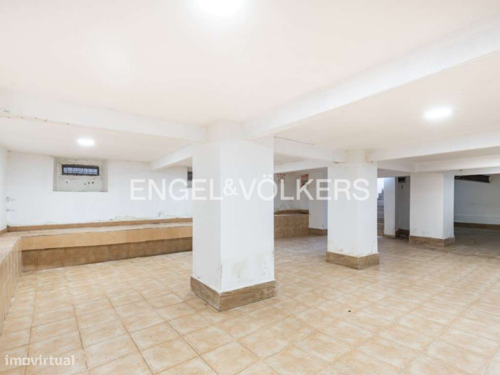 Espaço Comercial no Dafundo-17