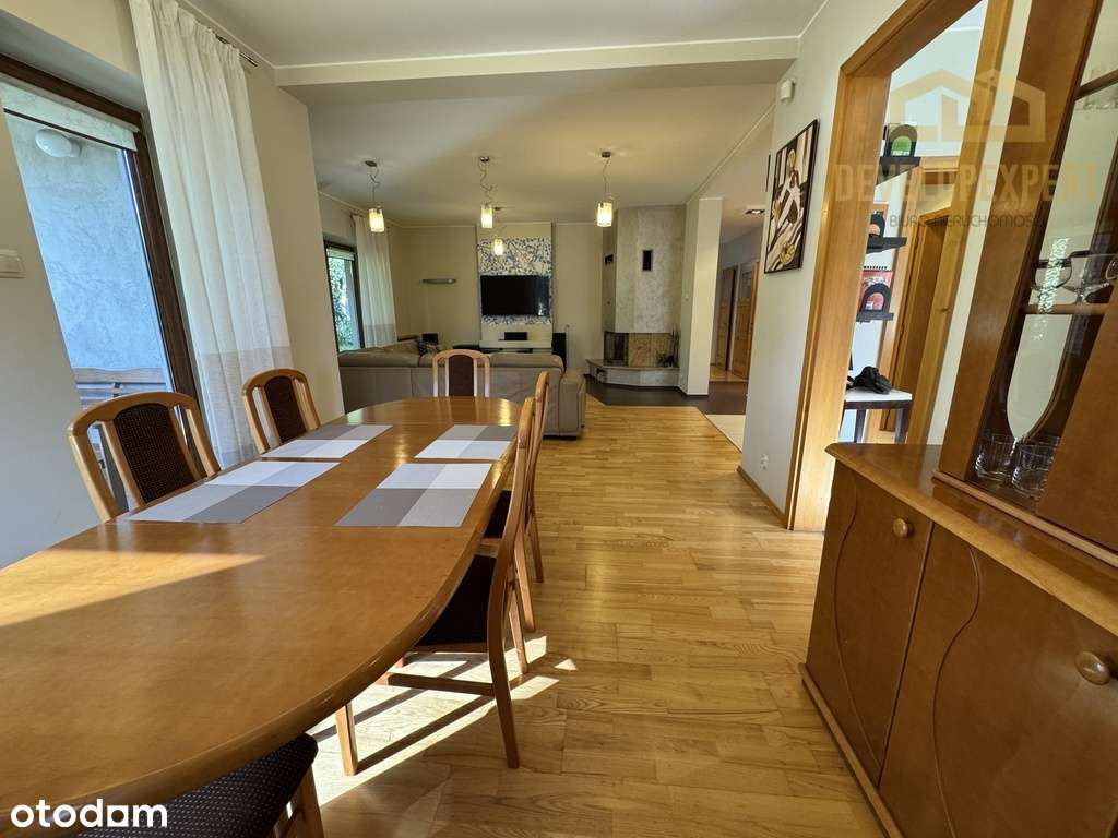 KomfortowyDom dla rodziny w doskonałej lokalizacji-14