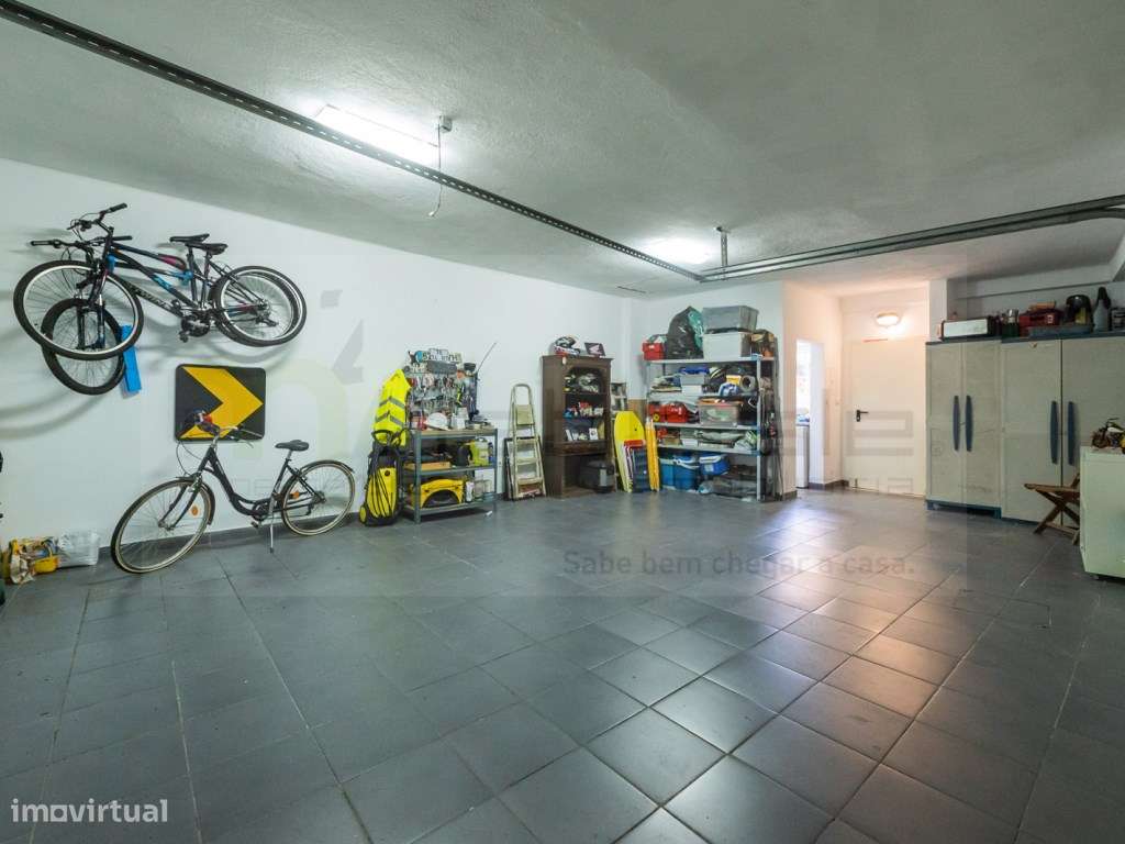 Moradia T4+1 | Casal Novo - Famões / Caneças-40