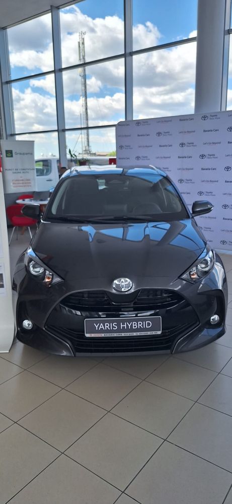 Toyota Yaris 1.5 VVT-i HSD Active 2025