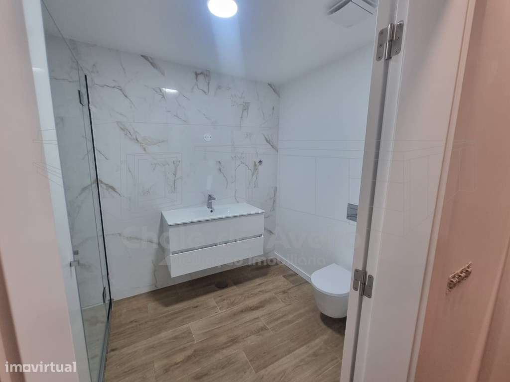 Apartamento T2 Duplex com Garagem para 2 carros e Terraço-Aveiro-6