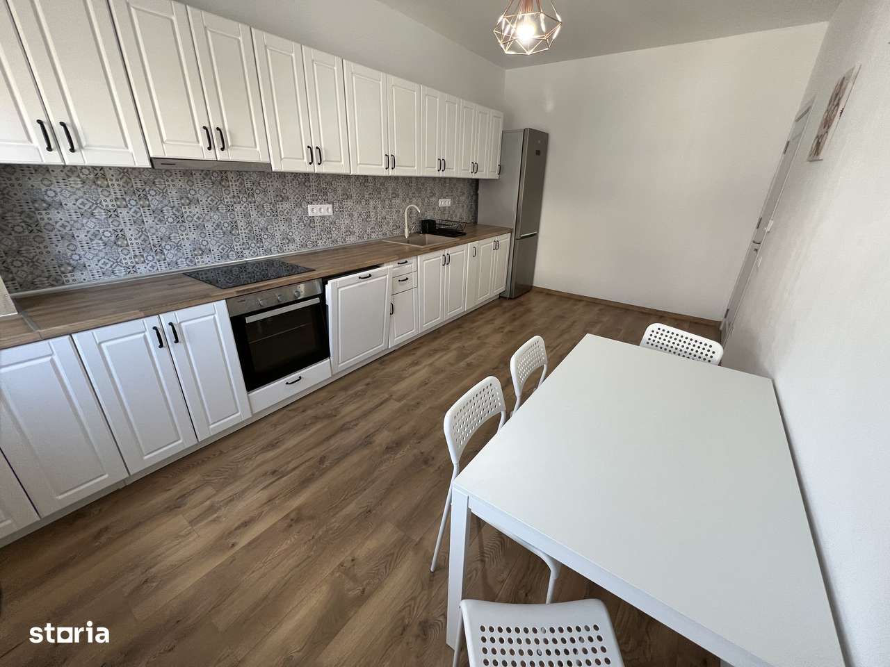 INCHIRIEZ casa 4 camere decomandate,tip duplex,zona Selimbar - Imagine principală: 4/19