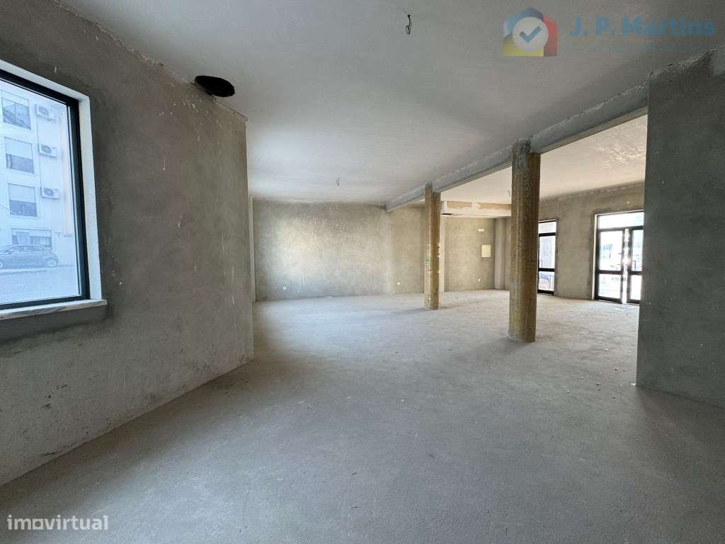 Loja para comércio e serviços - Urbanização Vila Rosa, Alhos Vedros-8