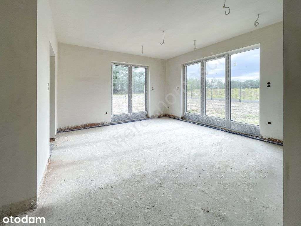 Zaledwie 1 km od szkoły w Adamowiźnie !-7