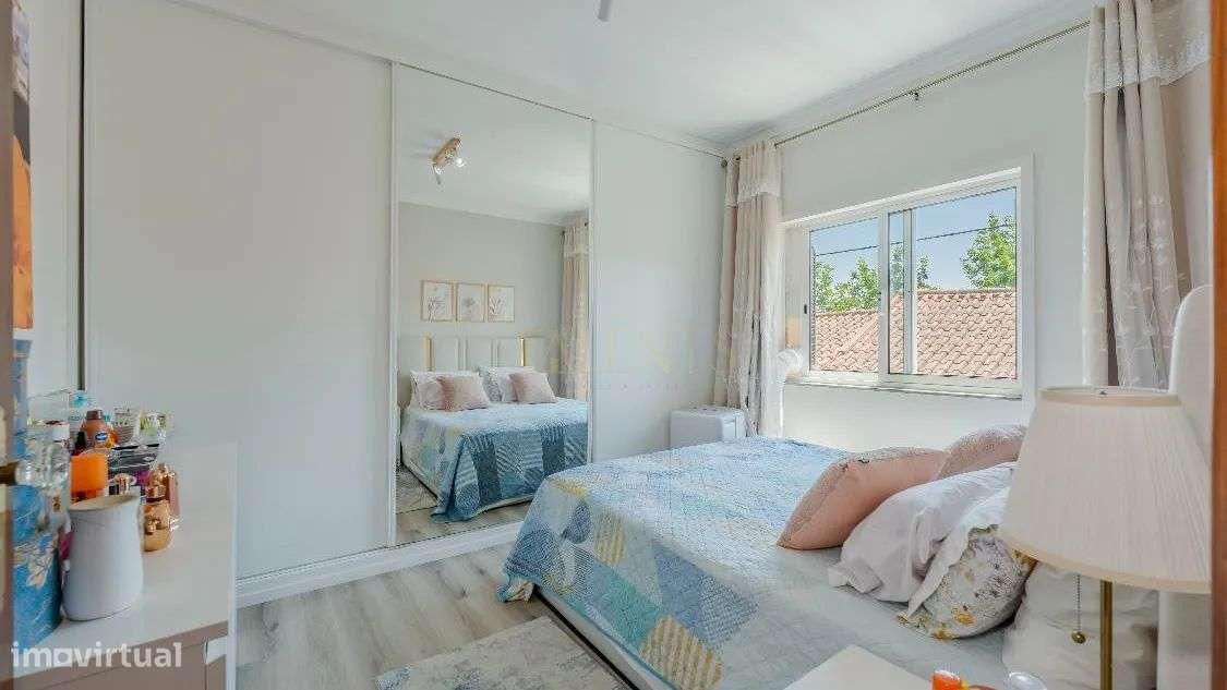 Moradia Bi-Familiar em Merlim Sampaio - Braga - Grande imagem: 5/26