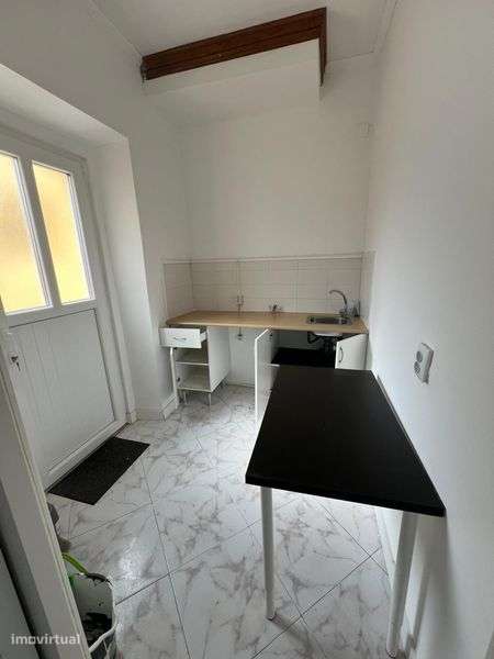 Aluga-se espaço comercial/escritório - Grande imagem: 5/12