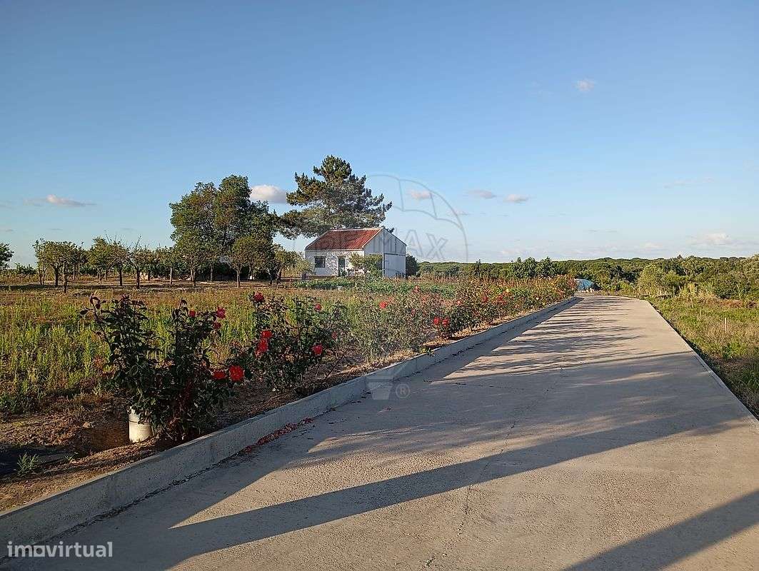 Terreno  para venda - Grande imagem: 2/31