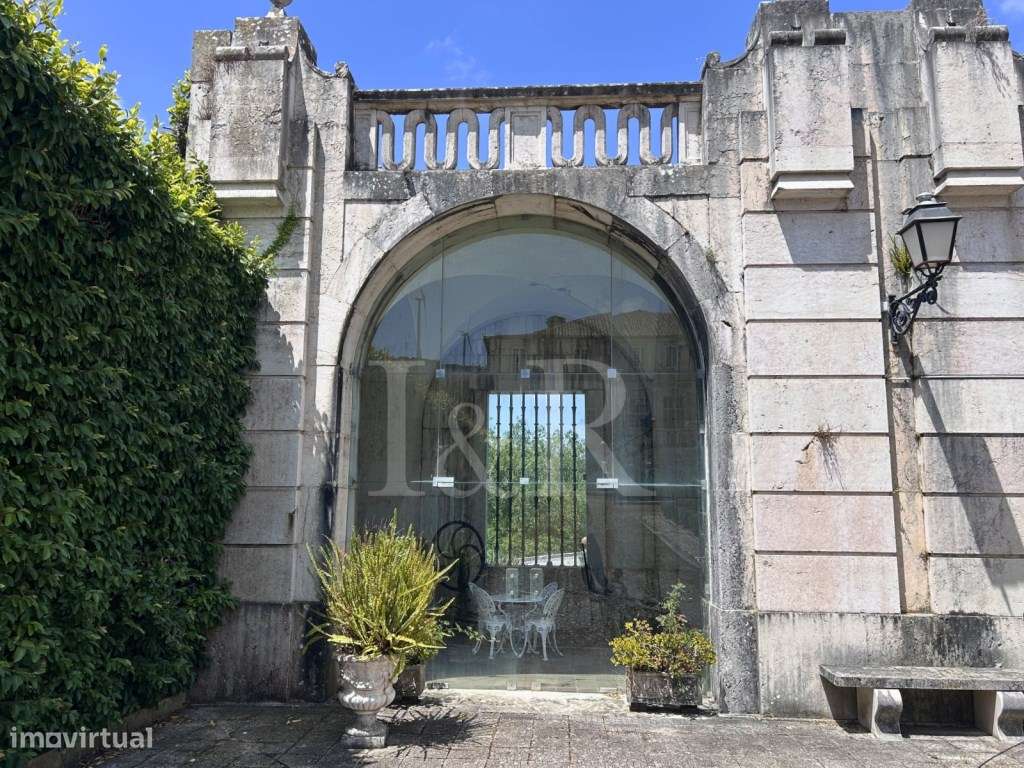 Quinta senhorial do séc. XVIII com capela e jardins em Torres Vedras-28